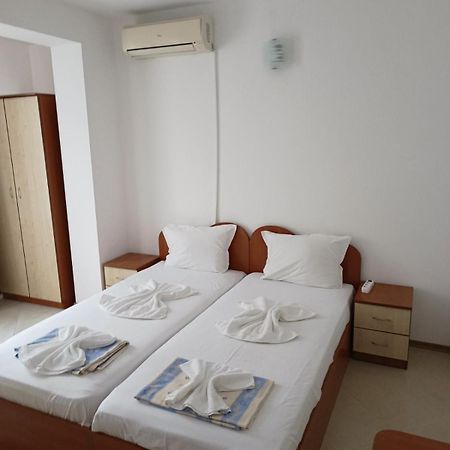 Guest House Ralitsa Поморие Экстерьер фото