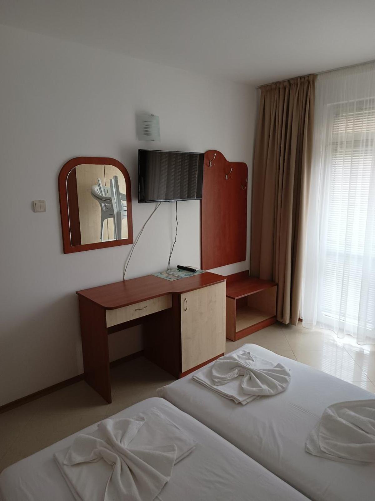 Guest House Ralitsa Поморие Экстерьер фото