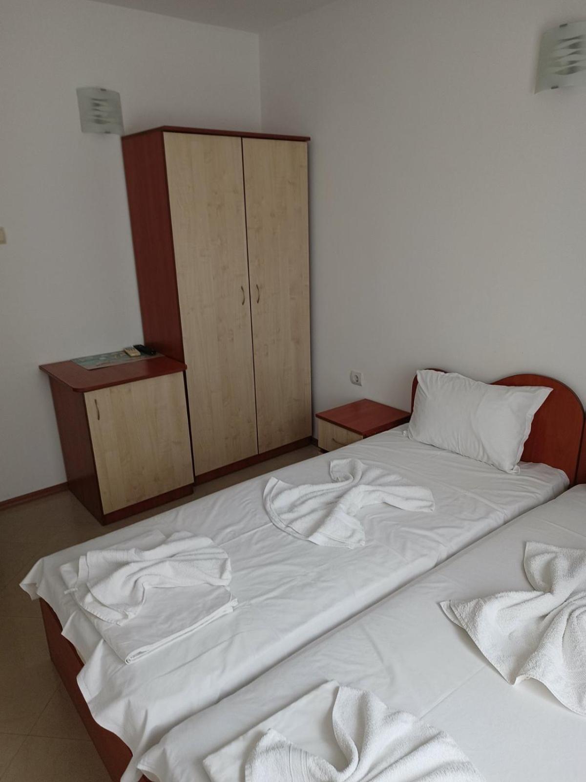 Guest House Ralitsa Поморие Экстерьер фото