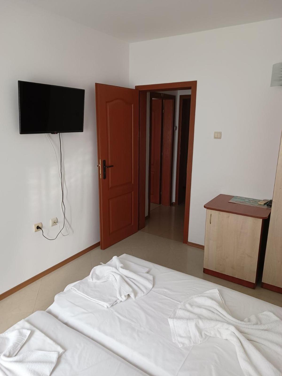 Guest House Ralitsa Поморие Экстерьер фото